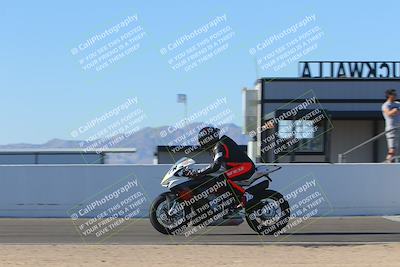 media/Nov-06-2023-Moto Forza (Mon) [[ce023d0744]]/4-Beginner Group/Session 4 (Finish Line Checker)/